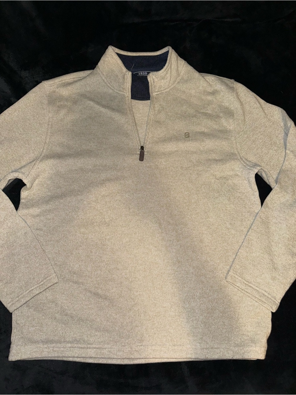 Izod Men's Heather Gray Quarter-Zip Pullover